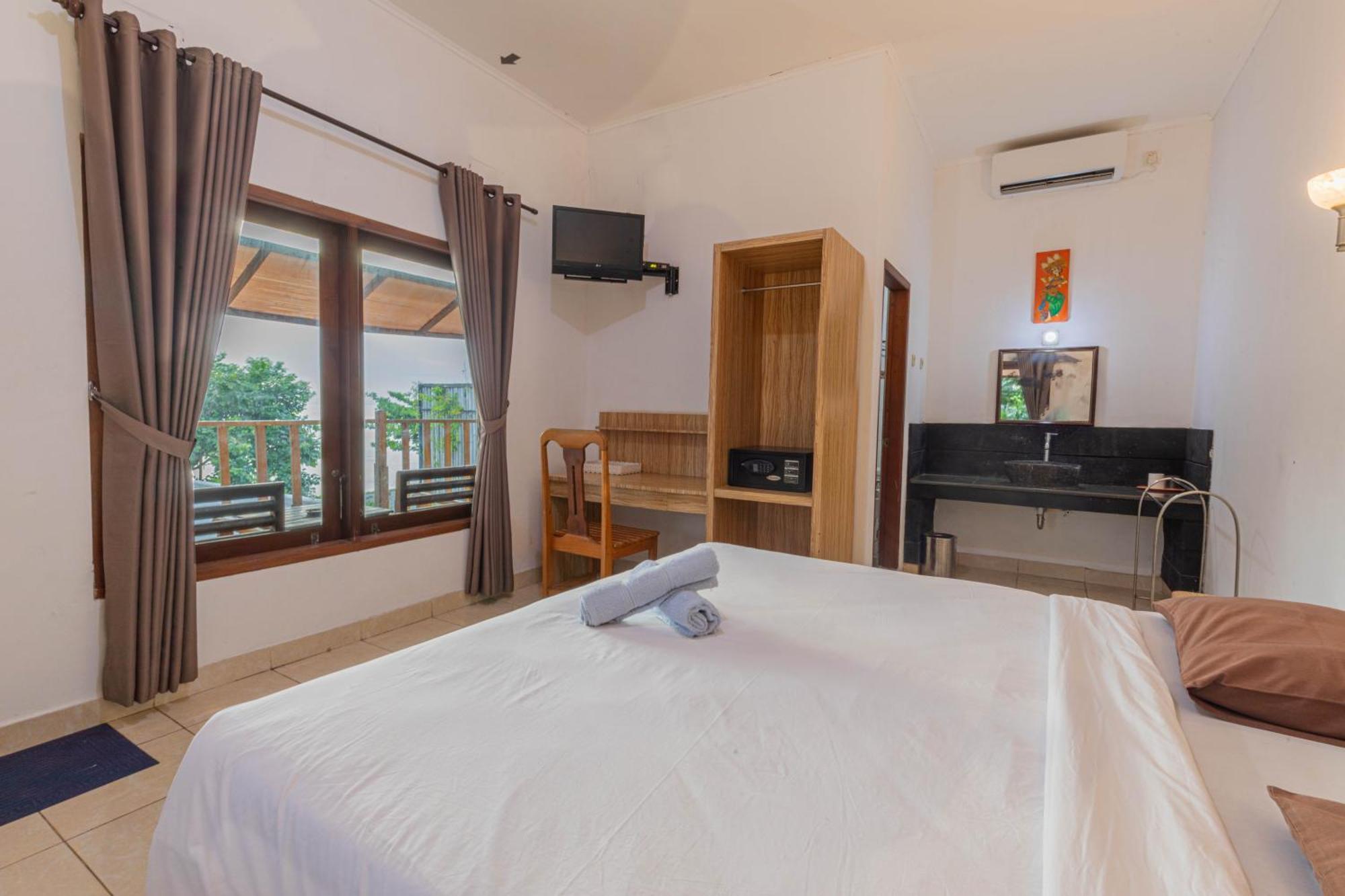 Transit Inn Senggigi Mangsit Εξωτερικό φωτογραφία