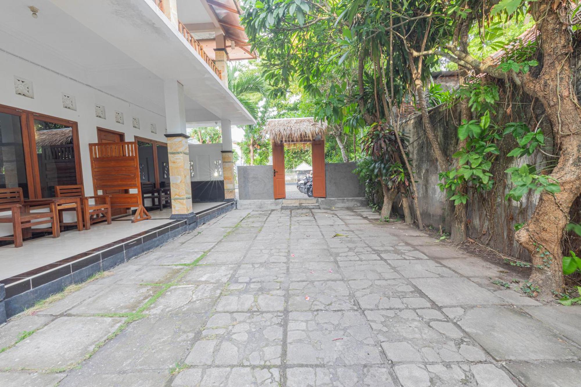 Transit Inn Senggigi Mangsit Εξωτερικό φωτογραφία